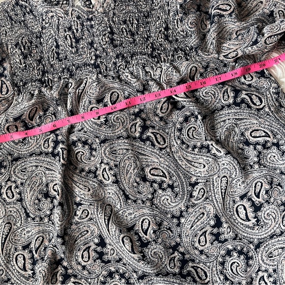 Cinq á Sept Stephanie Paisley Smocked Blouse sze M - Picture 3 of 16